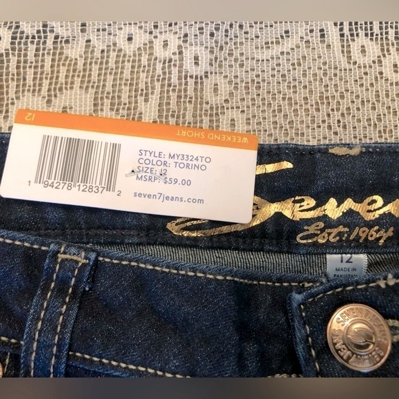 Seven7 Slimming 5” Dark Denim Shorts 12 NWT - Picture 4 of 10